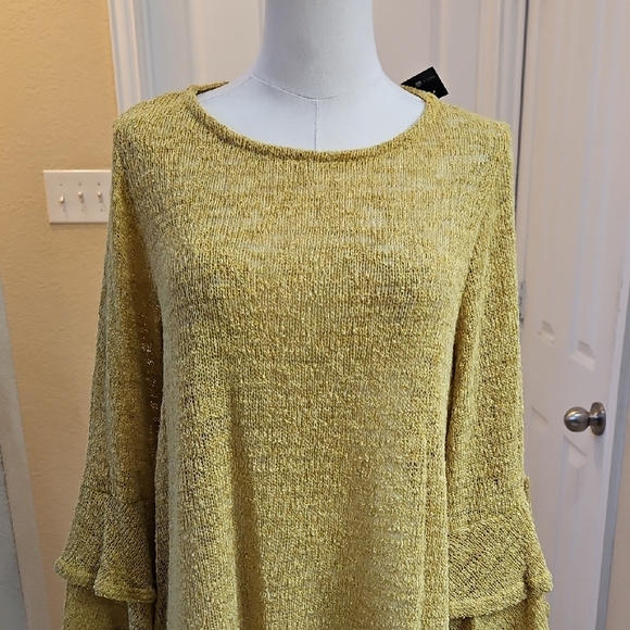 Nally & Millie Mustard Textured Tunic Top Ruffled Hem & Layered Bell Sleeves - Picture 3 of 10